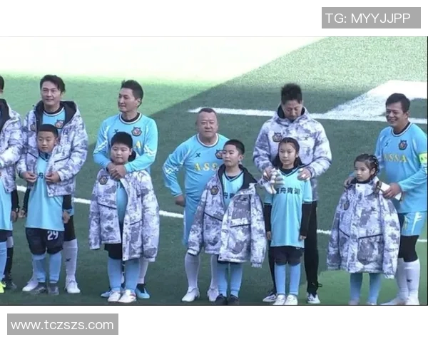 足球明星颁奖典礼全流程揭秘从入场到领奖的精彩瞬间