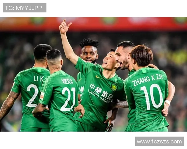 上海排球队以58分稳居联赛积分榜首位展现强劲实力