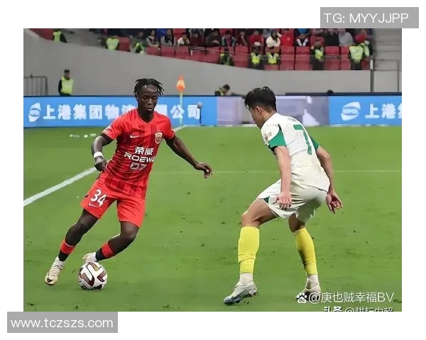 成都足球队的速度之道：如何在赛场上快速突破与反击