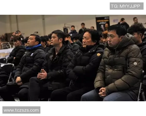 刘军独家分享足球心得与技巧助你提升球技的秘密解析