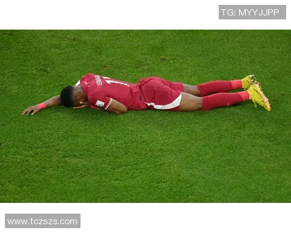 卡塔尔足球明星表现不佳引发球迷愤怒的言论集锦